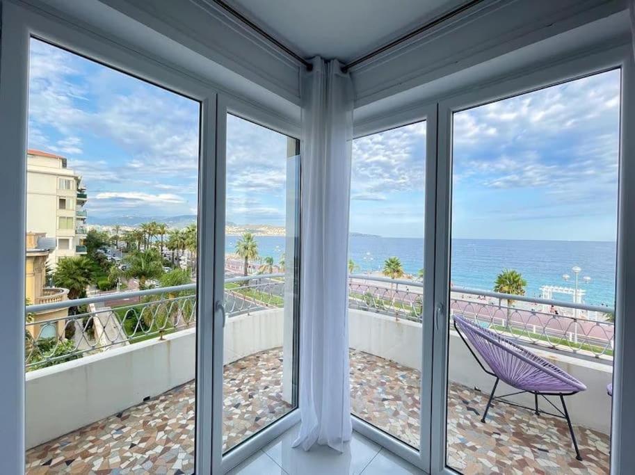 Beach Front, Superbe Appartement Pour 4 Personnes Nice Exterior photo
